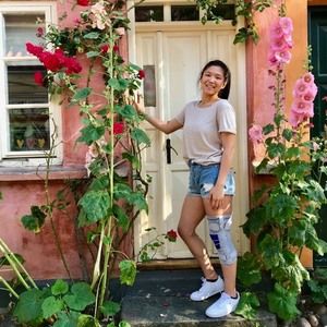 Meet your Posher, Jade